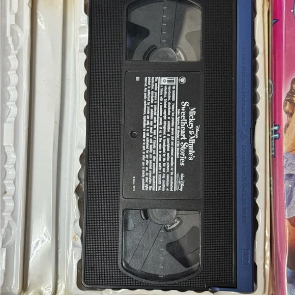 The Addams Family VHS Tape bundle of 5 VHS - Picture 9 of 16